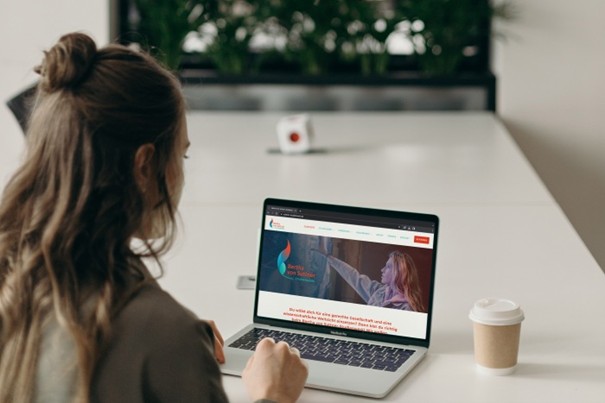 Bertha von Suttner-Studienwerk: Ausschreibung von Stipendien vom 01.05. – 31.07.2026